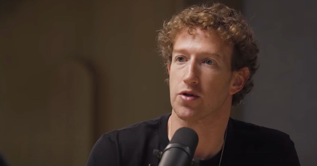 Mark Zuckerberg Ramalkan 10 Tahun Lagi Barang yang Sering Dibawa Orang Kemana-mana ini Tak Lagi Diperlukan