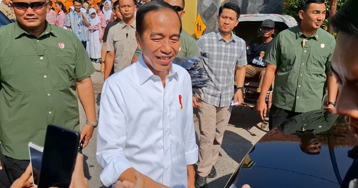 VIDEO: Jelang Purnatugas, Jokowi Nostalgia Kunjungi Sekolah Zaman SD di Solo