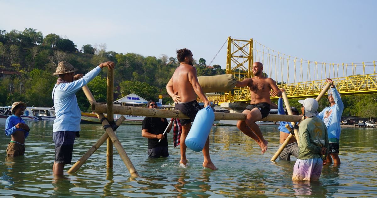 Antusiasme Warga Asing pada Budaya Indonesia di Nusa Penida Festival