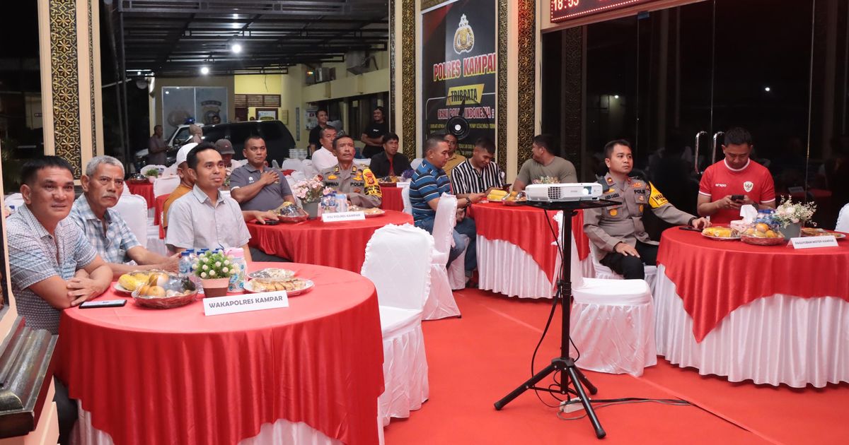 Polres Kampar Gelar Nobar Bersama Komunitas Motor Sampaikan Pesan Pilkada Damai