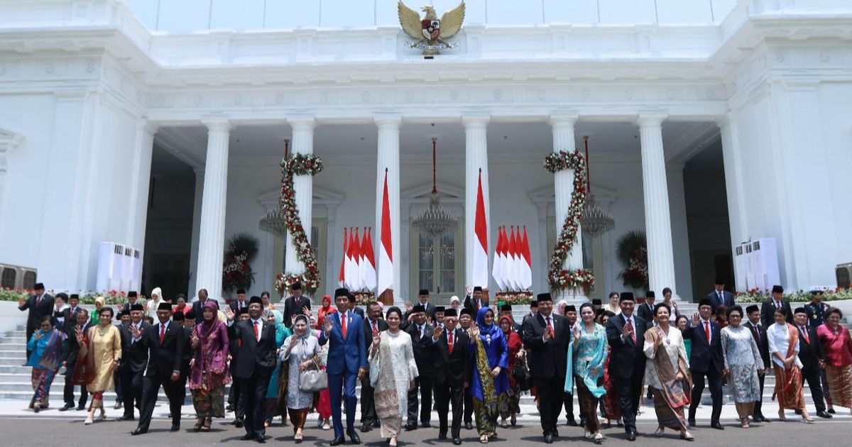 Pulang Kampung ke Solo, Jokowi Bakal Naik Pesawat Komersial Usai Pelantikan Prabowo-Gibran