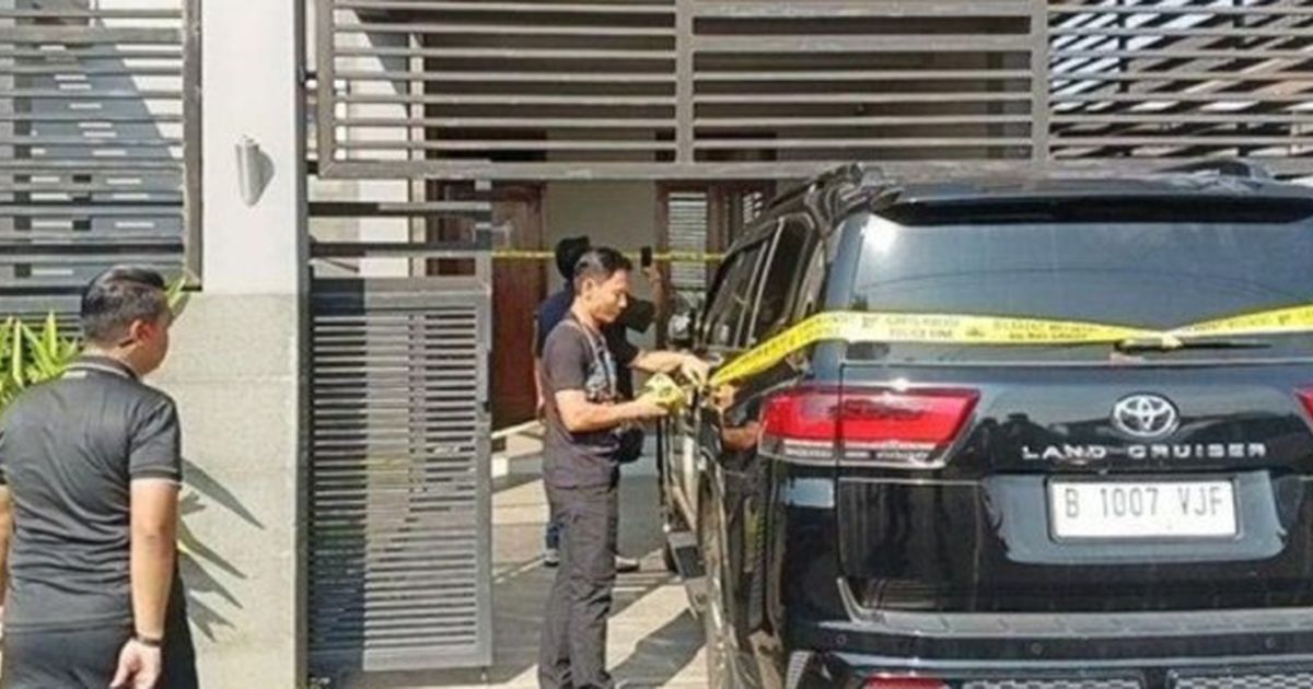 Rumah Bos Tambang Batu Bara Ilegal Inisial B Digeledah Polisi, Tiga Mobil Mewah Disegel