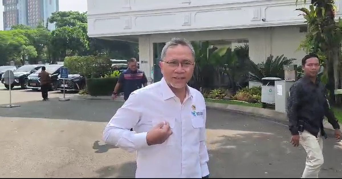 Dikabarkan Jadi Menko Pangan, Zulhas: Tunggu Pak Prabowo