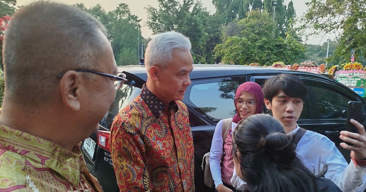 Ganjar Tungggu Instruksi PDIP, Mahfud MD Pastikan Hadiri Pelantikan Prabowo dan Gibran