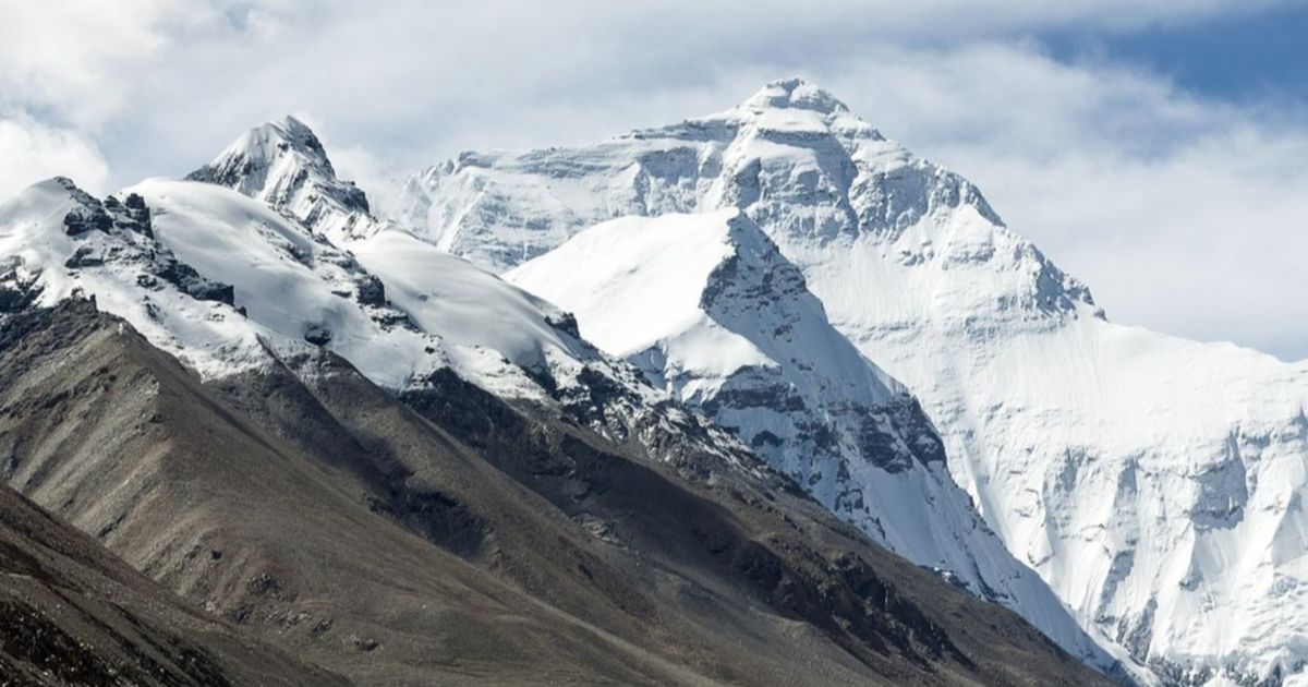 Ilmuwan Ungkap Gunung Everest Bertambah Tinggi Sampai 50 Meter, Ternyata Ini Penyebabnya