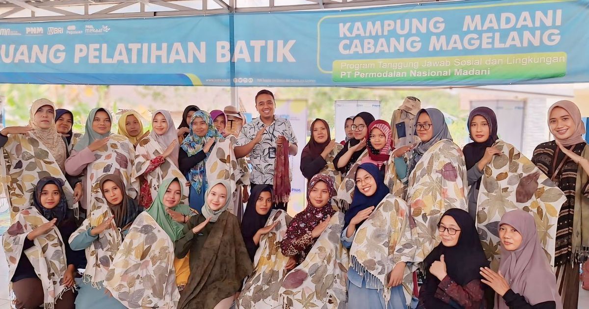 Hari Batik Nasional, PNM Berdayakan Pengrajin Batik Lewat Teknik Ecoprint di Kampung Madani