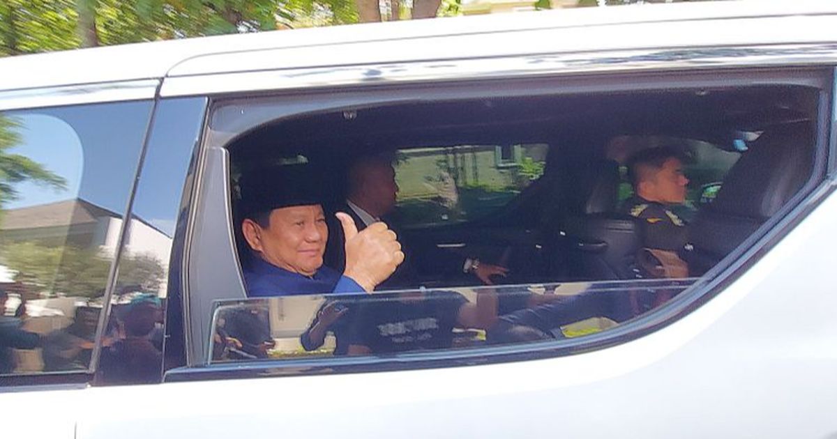 Harga Toyota Alphard Putih yang Digunakan Prabowo ke Gedung DPR/MPR untuk Ambil Sumpah Presiden