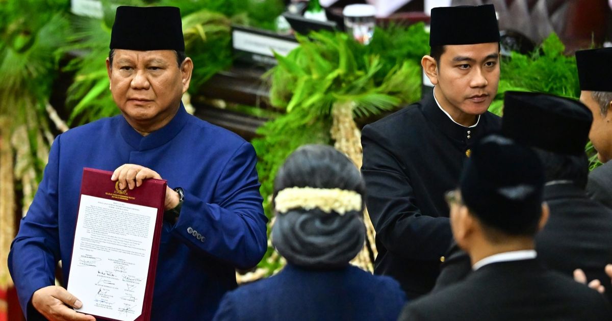 Makna Baju Adat Betawi Dikenakan Prabowo-Gibran Saat Pelantikan Presiden-Wakil Presiden