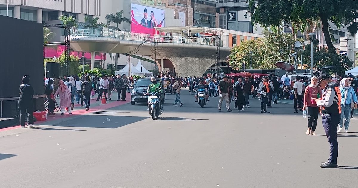 Pesta Rakyat Berakhir, Jalan Sudirman-Bundaran HI Kembali Dibuka