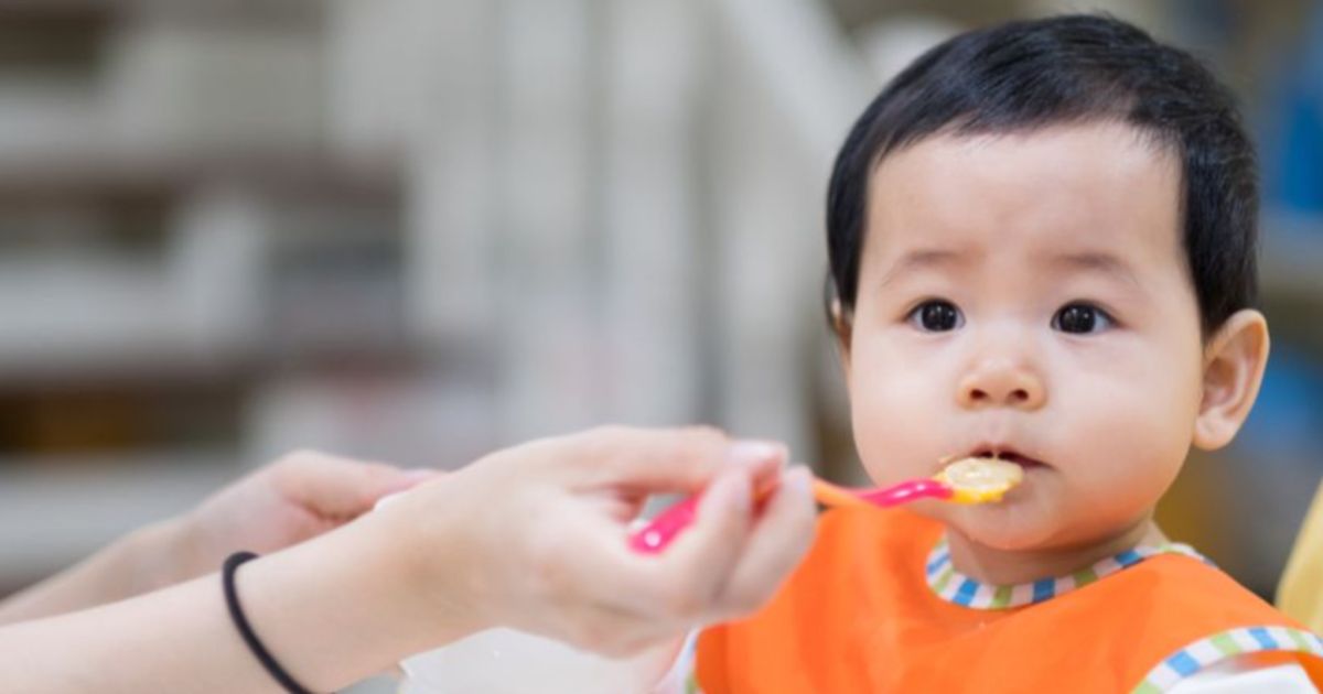 Sering Dianggap Sehat, 7 Makanan Ini Justru Bisa Berbahaya untuk Bayi, Salah Satunya Susu Sapi