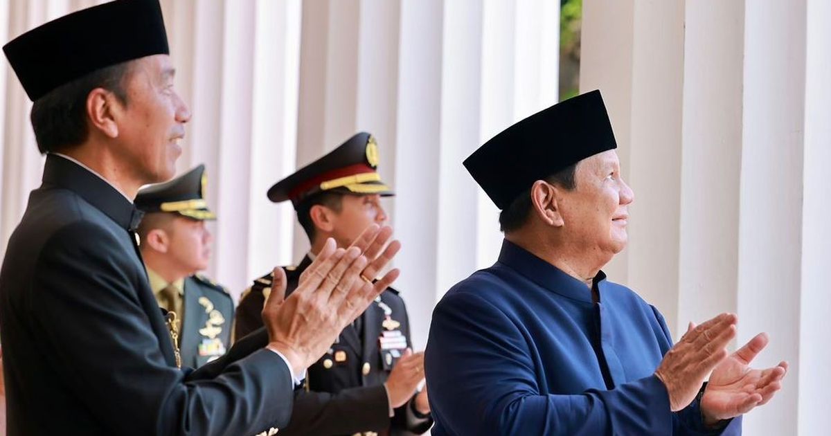 VIDEO: Ekspresi Terpukau Presiden Prabowo Lihat Atraksi Jet TNI Melintas di Atas Istana