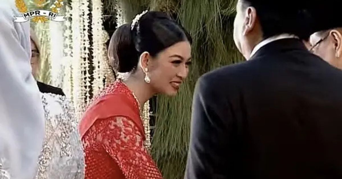 VIDEO: Bikin Gagal Fokus, Cantik Anggun Istri Gibran Sampai Ma'ruf Amin di Pelantikan Prabowo