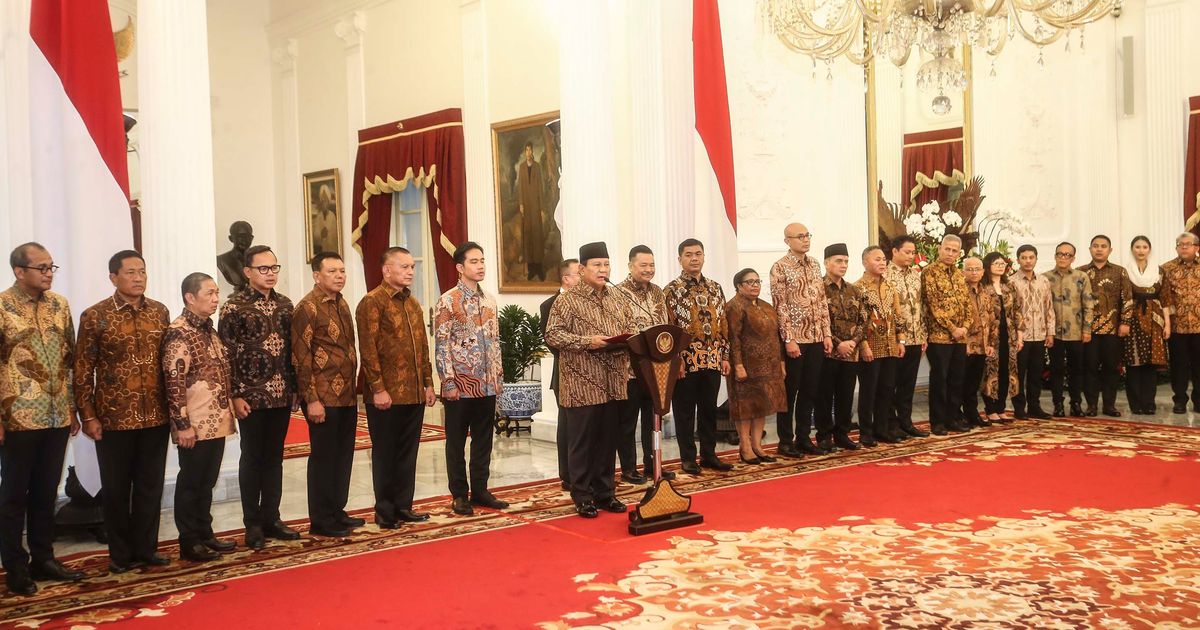 VIDEO: 7 Menko di Kabinet Prabowo, Ada Orang Kepercayaan Jokowi & Jenderal Dekat Megawati