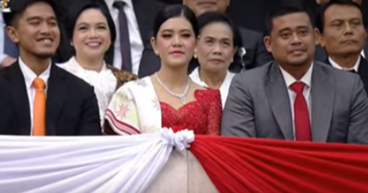 VIDEO: Berkebaya Merah, Kahiyang Ayu Tampil Anggun di Pelantikan Prabowo-Gibran