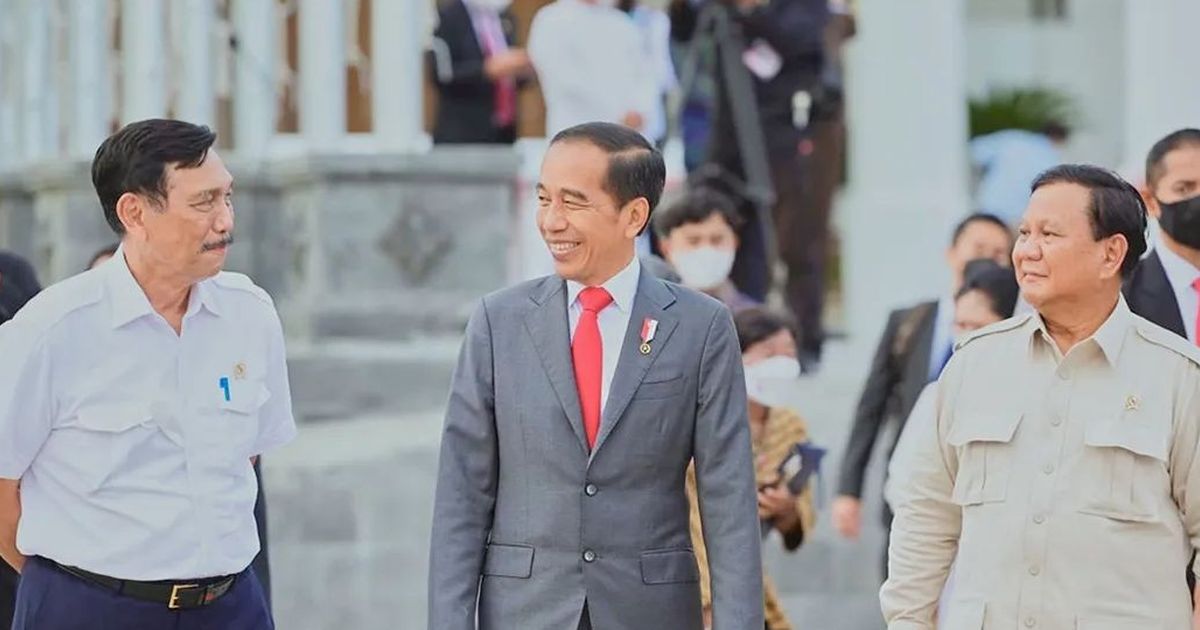 VIDEO: Pesan Haru Jokowi Dari Atas Langit, Dikawal Jet Tempur Sampai Solo 