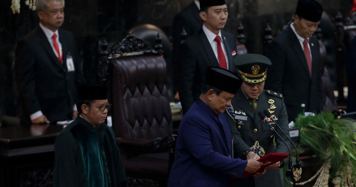 VIDEO: Nama SBY Disebut Ketua MPR Bikin Anies Sampai Amien Rais Berdiri Tepuk Tangan