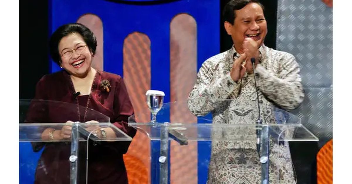 VIDEO: [FULL] Megawati Bongkar Alasan Tak Hadir Pelantikan Selain Sakit: Prabowo Pasti Mengerti Kenapa!