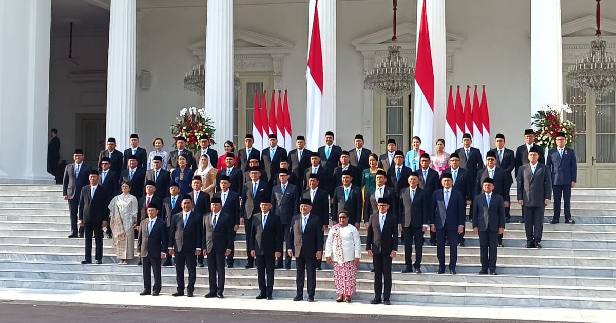 Berbeda dengan Menteri, Prabowo-Gibran Tak Ikut Foto Bareng Wakil Menteri