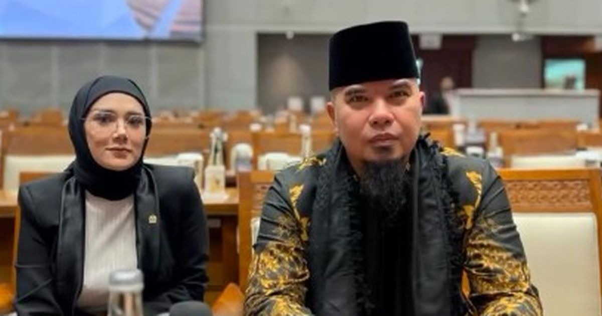 VIDEO: Bertabur Bintang Komisi X DPR, Ada Ahmad Dhani, Once Mekel Hingga Verrel Bramasta