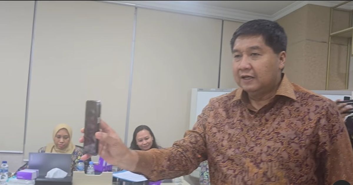 Menteri Ini Video Call Adik Prabowo, Laporan Lembur Bareng Anak Buah Sampai Malam