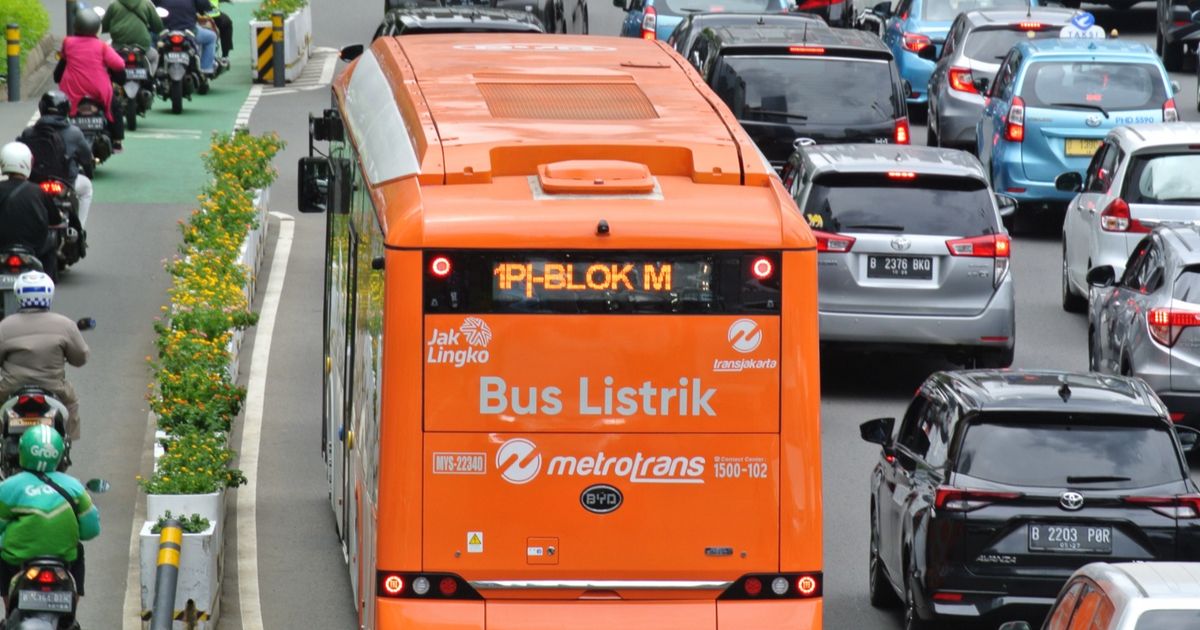 VKTR Dapat Tender 20 unit Bus Listrik Transjakarta Hingga September 2024