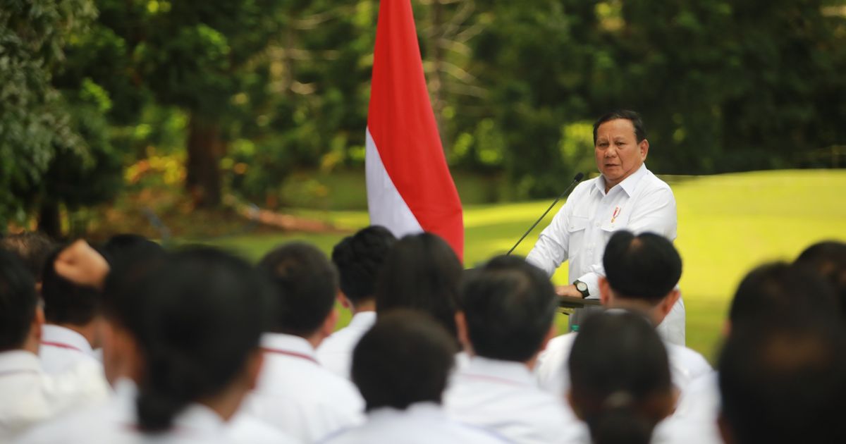 Prabowo ke Kabinet Merah Putih: Saya Tak Bermaksud Membuat Anda Militeristik, Tapi Setia Kepada Negara