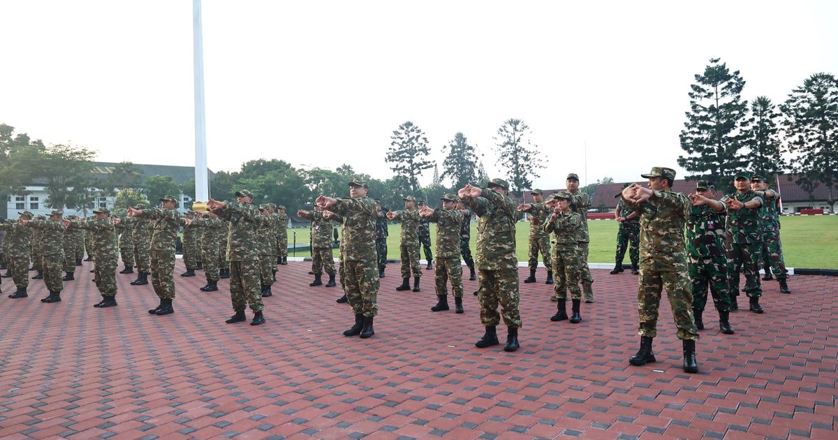 Begini Suasana Makan Bersama ala Militer Dilakoni Jajaran Kabinet Merah Putih, Bunyi Lonceng Tanda Dimulai