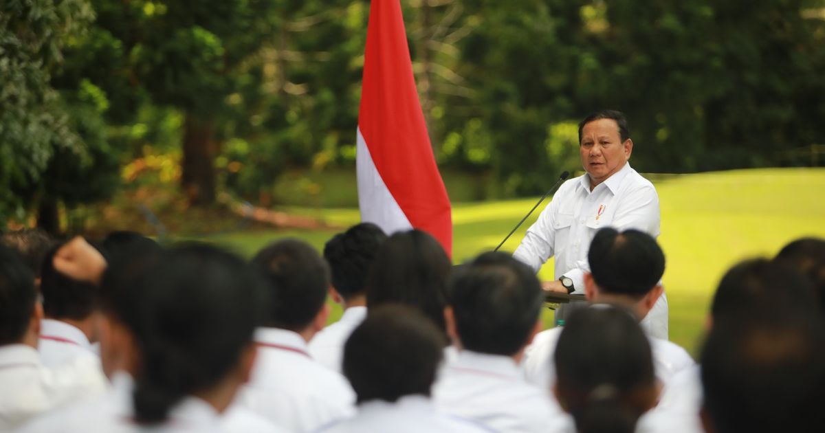 Prabowo Pertimbangkan Pakai Susu Cair Ganti Susu Kemasan dalam Program Makan Bergizi Gratis