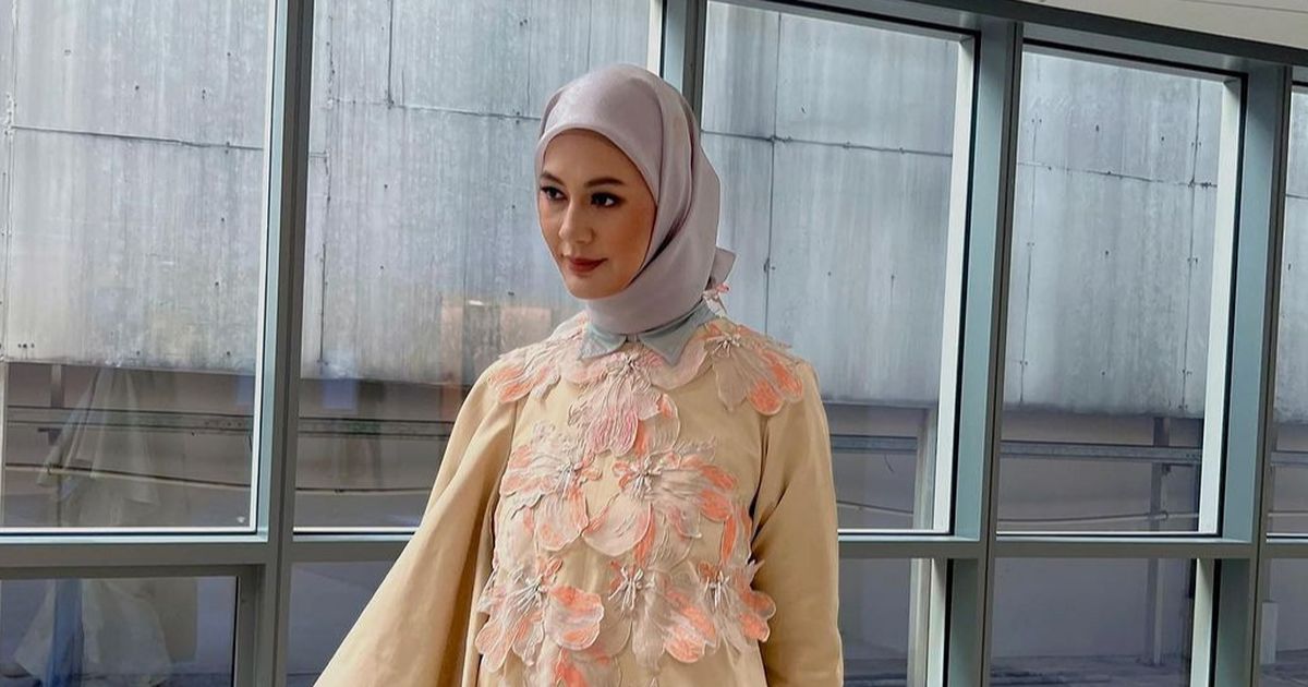 Jadi Model dari Umur 13 Tahun, Paula Verhoeven Akui Masih Sering Gugup  saat Jalan di Catwalk