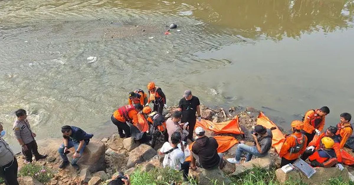 Tak Ditemukan Luka & Patah Tulang, Ini Penyebab 7 Remaja Tewas Mengambang di Kali Bekasi