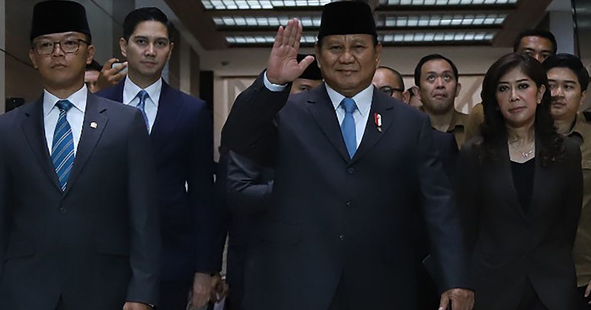 VIDEO: Hasil Survei, Gara-Gara ini Kepercayaan Presiden Hingga TNI Turun Peringatan Untuk Prabowo