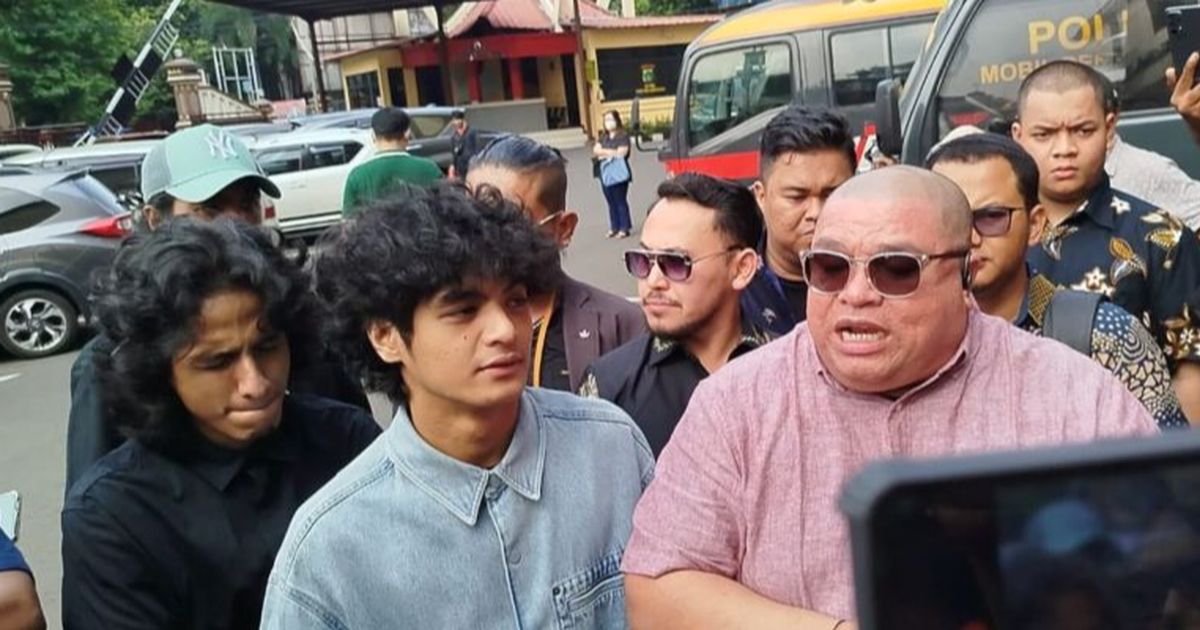 Polisi memanggil Vadel Alfajar Bajideh atau VAB (19) terkait dugaan persetubuhan terhadap anak Nikita Mirzani, Laura Meizani (LM) atau Lolly