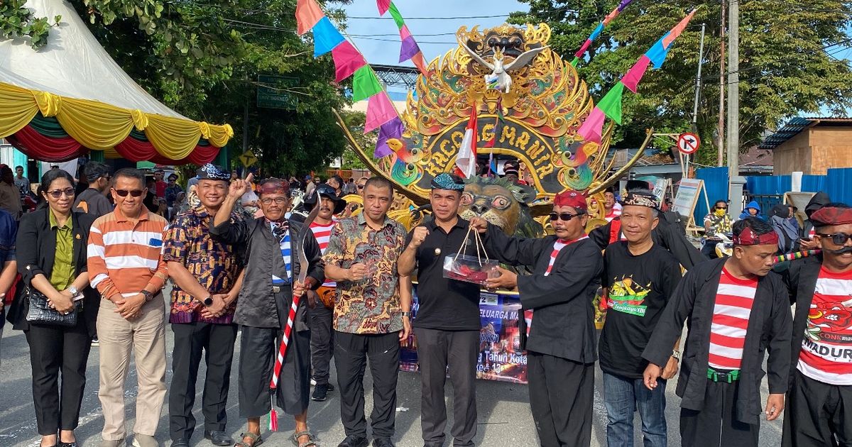 Jelang Iraw Tengkayu ke-XIII, Warga Tarakan Padati Pawai Budaya