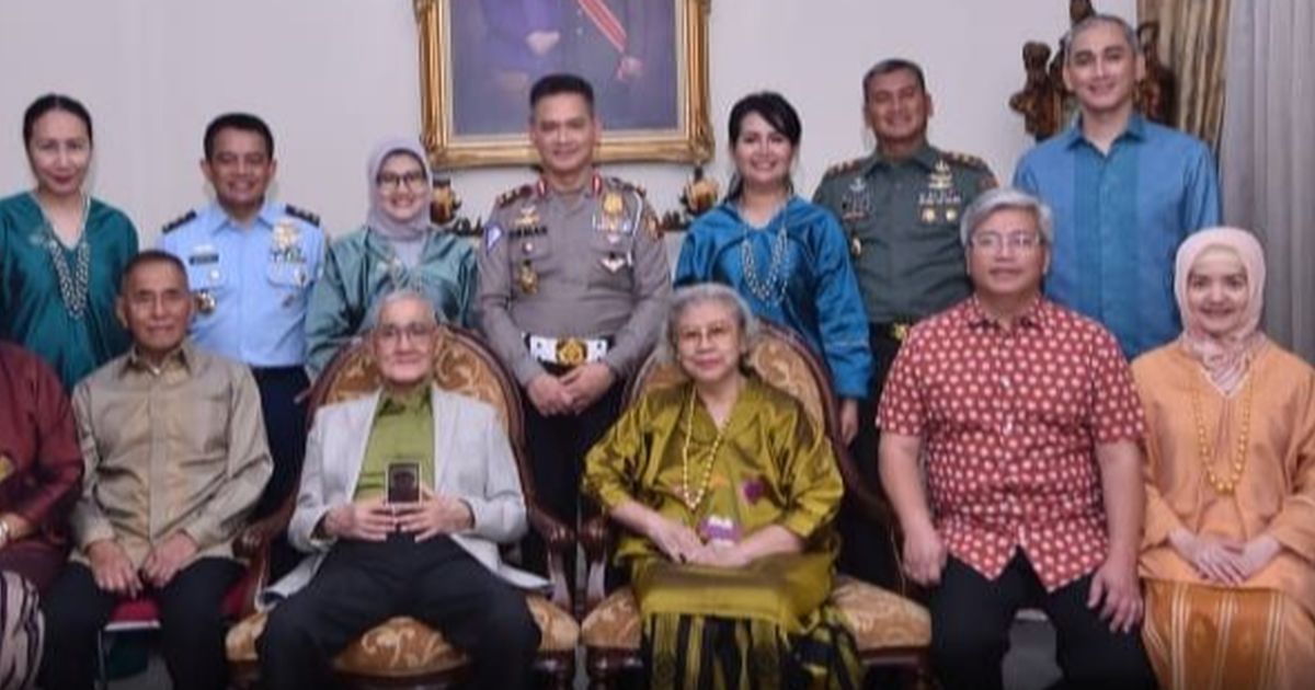 Mengenal Anak Cucu Jenderal Sepuh Mantan Wapres, Karirnya Moncer sampai jadi Jenderal di TNI dan Polri