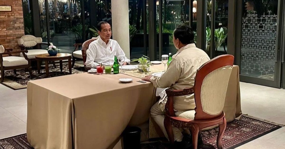 Jokowi dan Prabowo Makan Malam Berdua, Gerindra Sebut Saling Tukar Informasi hingga Bahas Kabinet