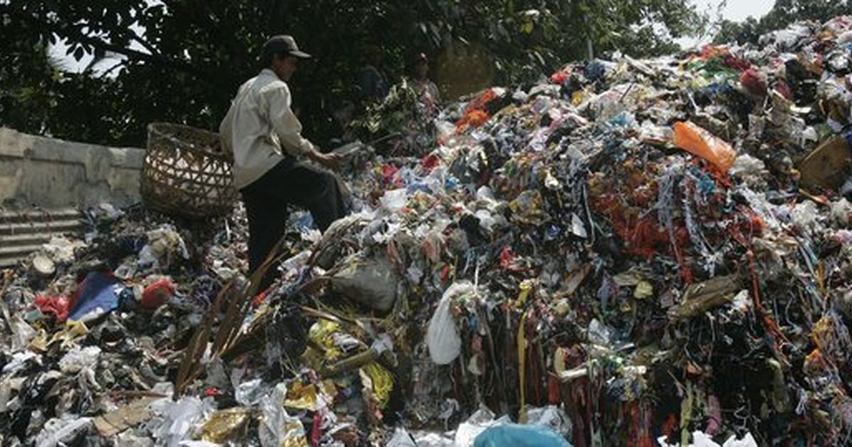 Gara-Gara Masalah Ini, Wilayah Bandung Raya Terancam 'Ledakan' Tumpukan Sampah!