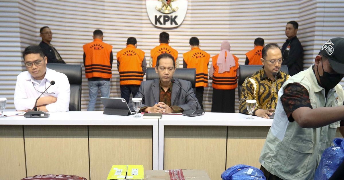 VIDEO: Dibongkar KPK Kode-kode Rahasia Transaksi Korupsi Gubernur Kalsel 'Paman Birin'