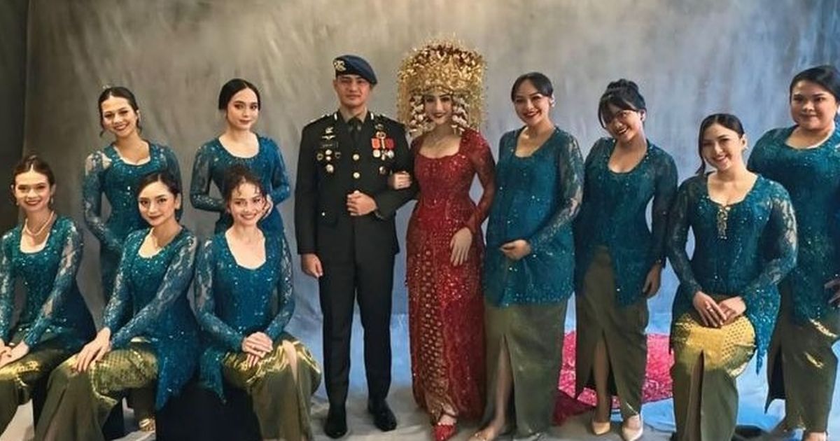 Akhirnya Kumpul Lengkap, 7 Potret Cantik dan Anggun BLACKPUNK Yuki Kato, Jessica Mila dan Enzy Storia di Pernikahan Febby Rastanty