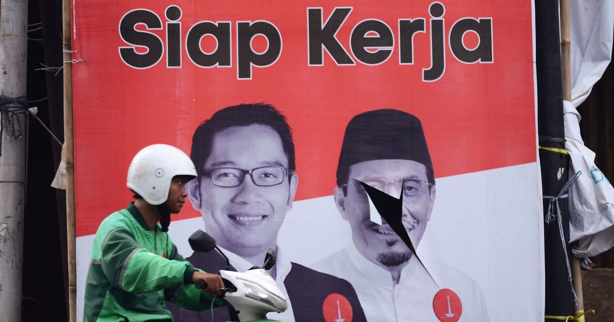 FOTO: Penampakan Baliho RK-Suswono di Jakarta Timur Diduga Jadi Sasaran Perusakan