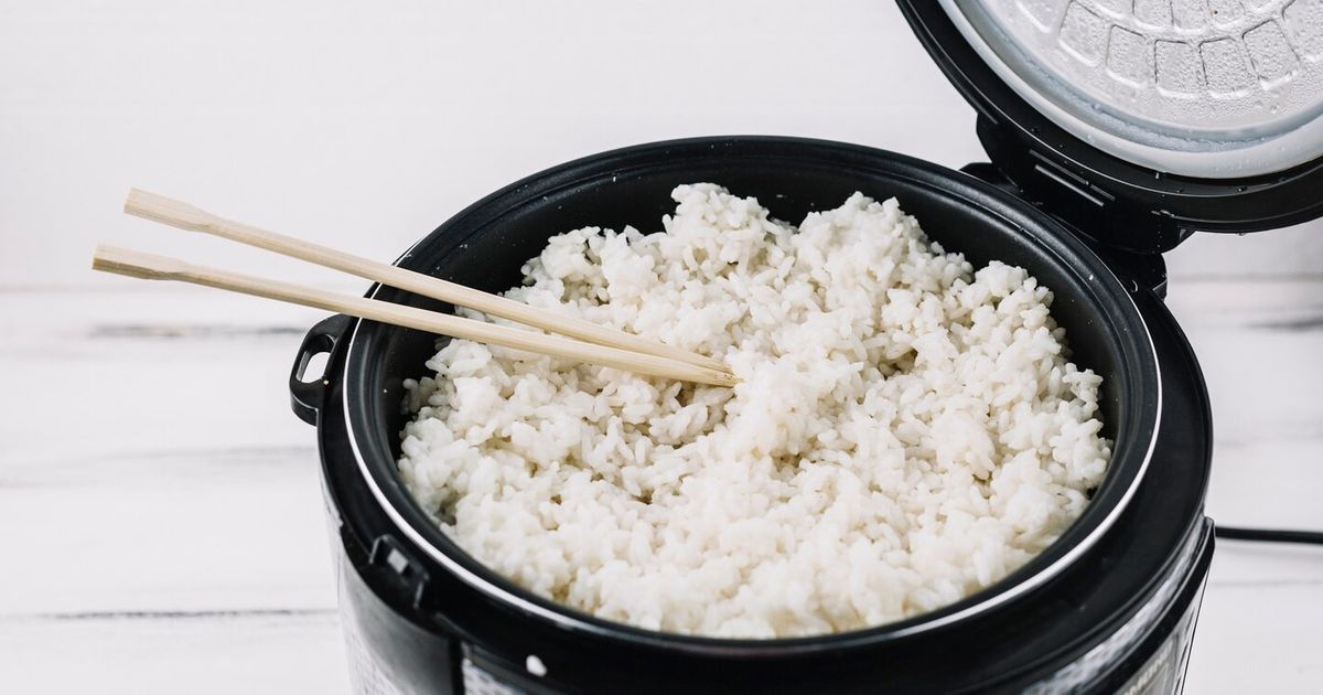 Tak Perlu Minyak Goreng, Begini Cara Menanak Nasi Supaya Tidak Cepat Basi