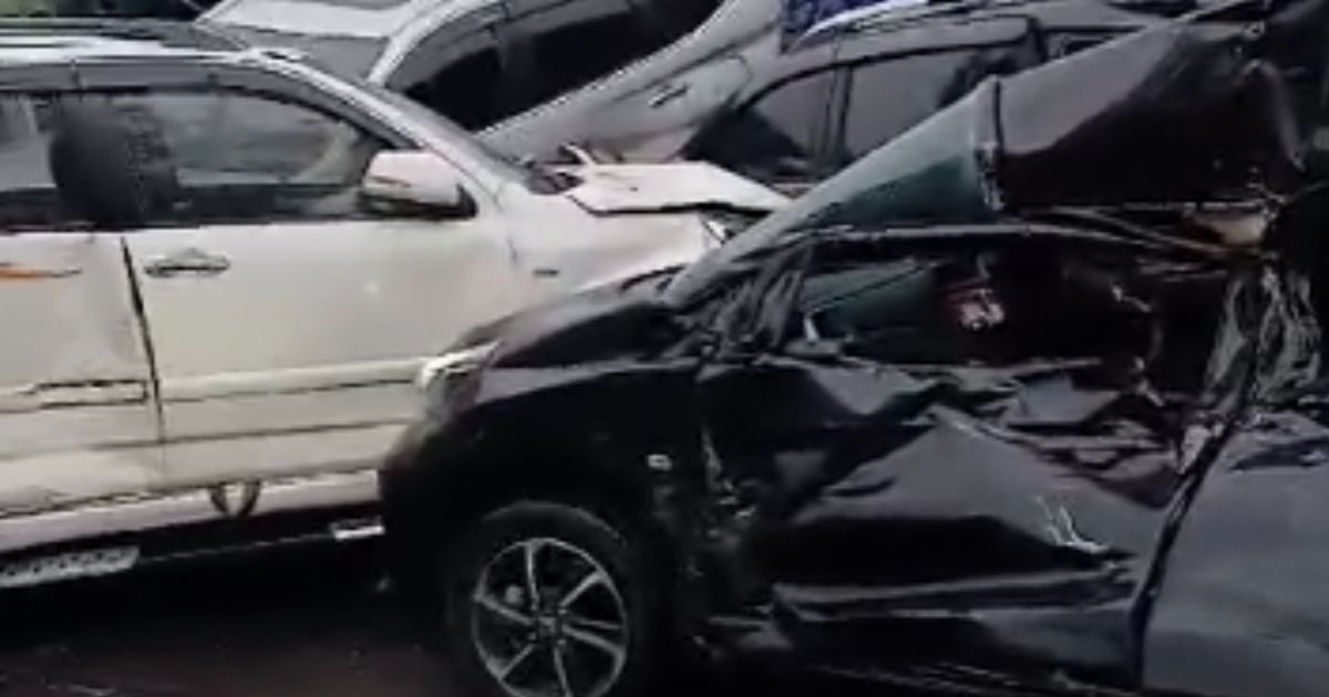 Update Kecelakaan Beruntun di Tol Cipularang: Satu Meninggal Dunia dan 28 Orang Luka-Luka