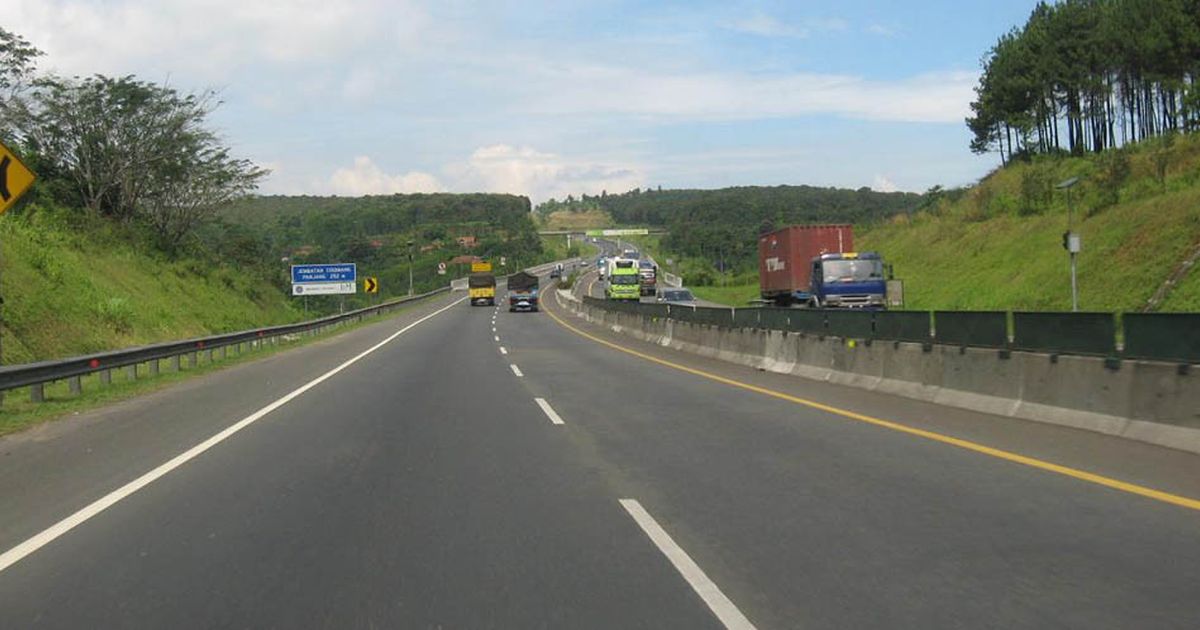 Sejarah Panjang Pembangunan Tol Cipularang, Rencana Awal Bernama Tol Cigolarang Lewat Jonggol dan Padalarang