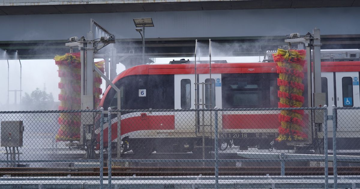 LRT Jakarta Ternyata Dicuci Otomatis Sambil Jalan, Begini Cara Kerja dan Penampakkannya