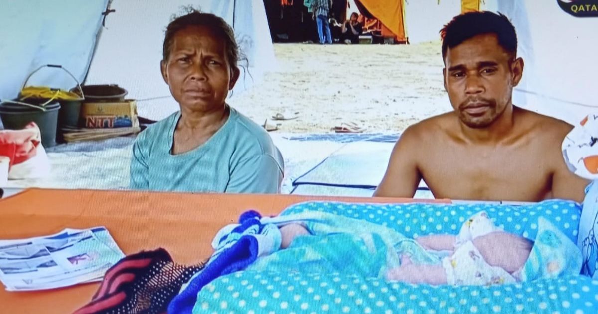 Kabar Gembira dari Tenda Pengungsian, Bayi Laki-Laki Bernama 'Gibran' Lahir usai Erupsi Lewotobi Laki-Laki