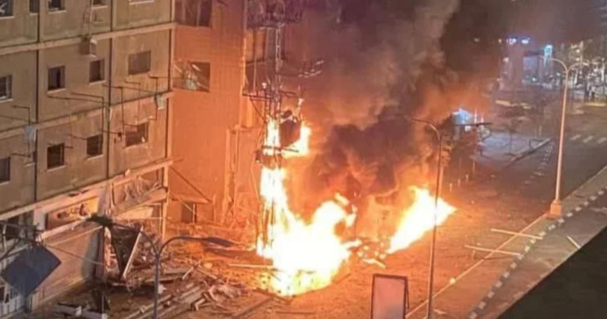 Rudal Hizbullah Hantam Pusat Kota Tel Aviv, Sejumlah Orang Tewas dan Luka