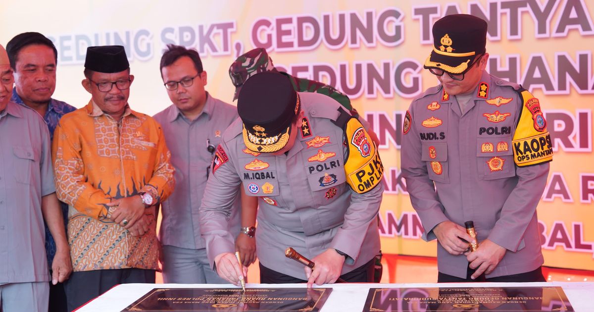 Resmikan Tiga Gedung Baru Polres Indragiri Hilir, Kapolda Harap Personel Tingkatkan Kinerja