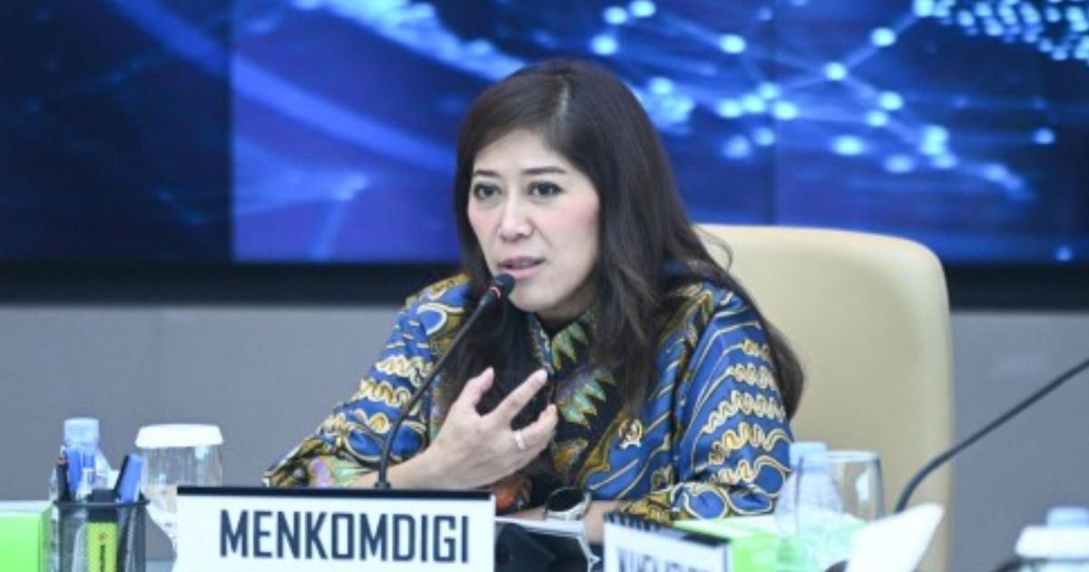 Menteri Meutya Minta Operator Seluler Beri Gratis Akses Internet ke Korban Erupsi Gunung Lewotobi Laki-Laki