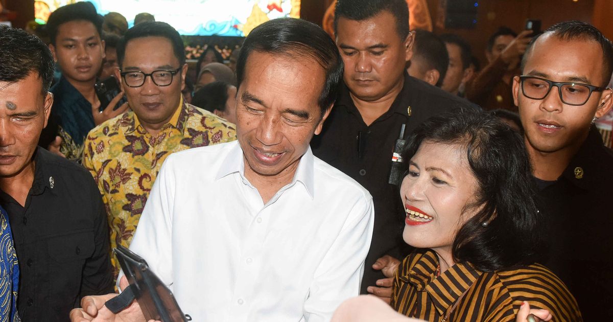 FOTO: Momen Jokowi Turun Gunung di Pilkada Jakarta, Blak-blakan Minta Paguyuban Pujakesuma Menangkan RK-Suswono