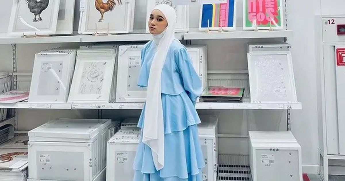 Ingin Elegan di Hari Raya? Intip 4 Inspriasi Outfit Lebaran 2025 untuk Remaja ala Selebriti