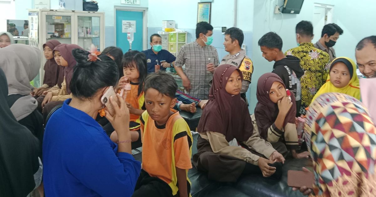 Kronologi 18 Siswa di Jepara Keracunan Usai Jajan Susu di Luar Sekolah